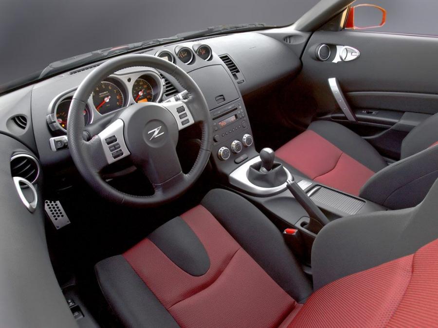  Nissan 350Z 2007 года  (фото 3 из 27)